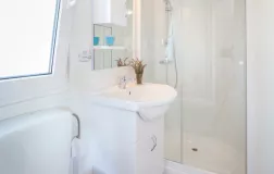 Mobilna hišica - kopalnica