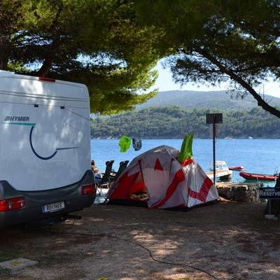 kamp camping kovačine kovačine cres hrvaška