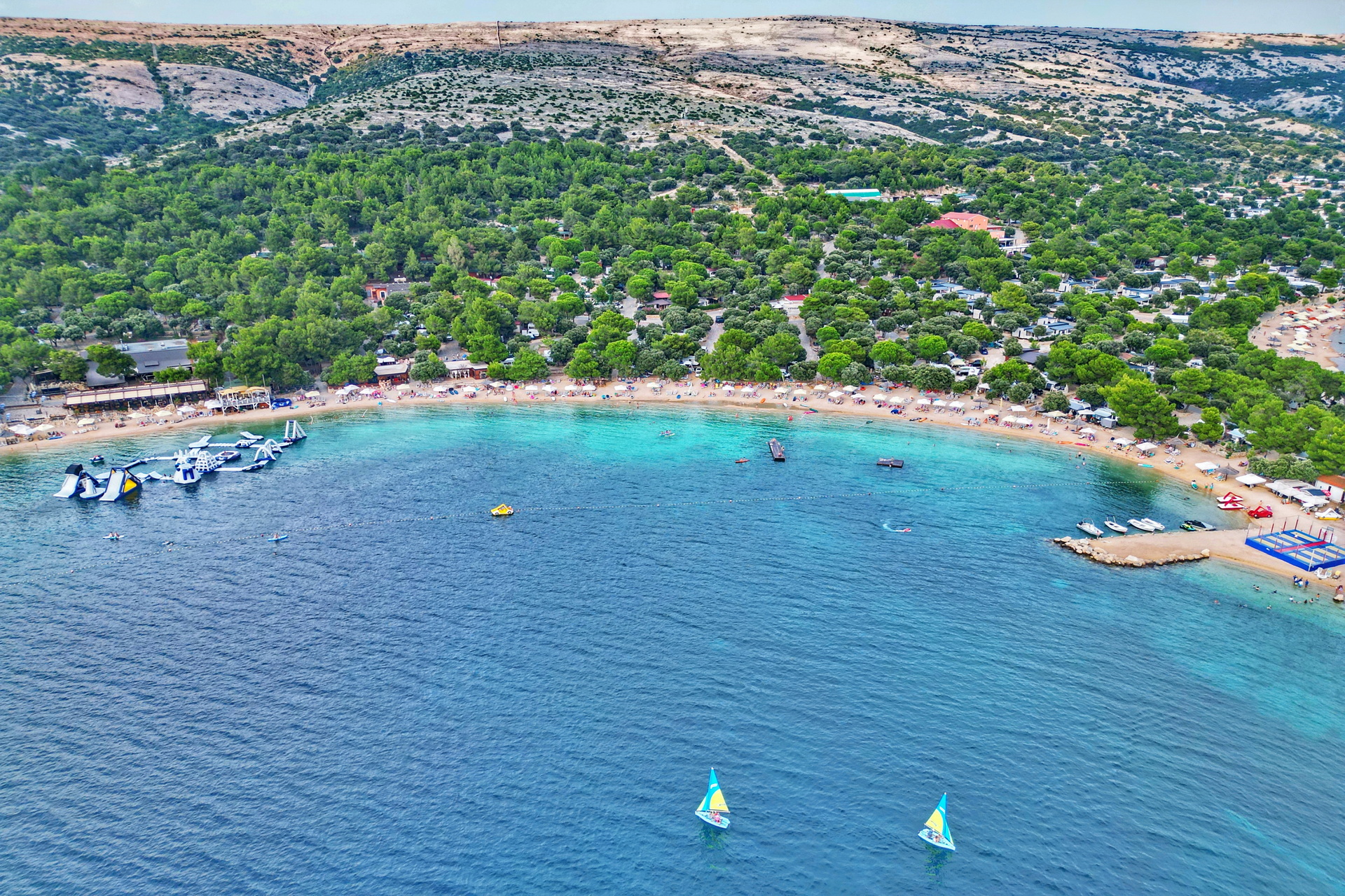 Camping and mobile home rental offers at the excellent Camping Simuni on  Pag island - Avtokampi.si