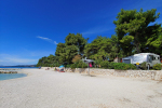 plaža -  kamp Rožac - otok Čiovo, Trogir