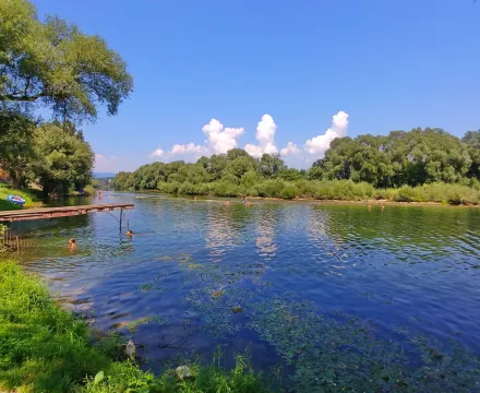 kamp Krasinec, reka Kolpa