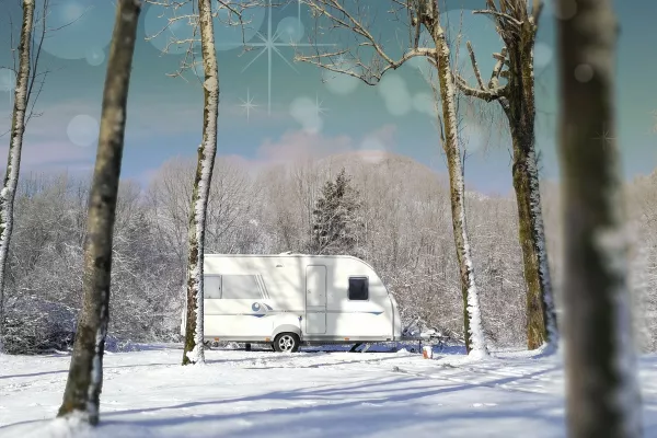 Zimsko kampiranje - Bohinj